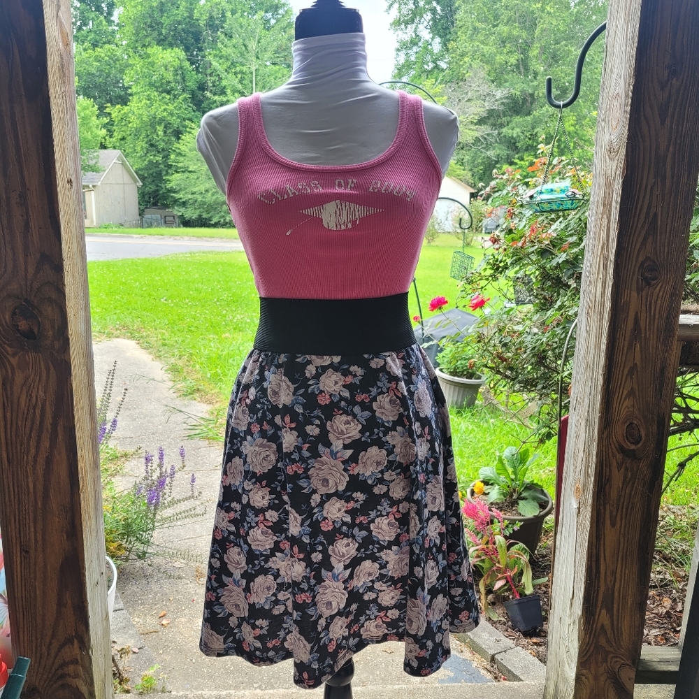CLEANOUT SALE Floral Circle Skater Skirt
